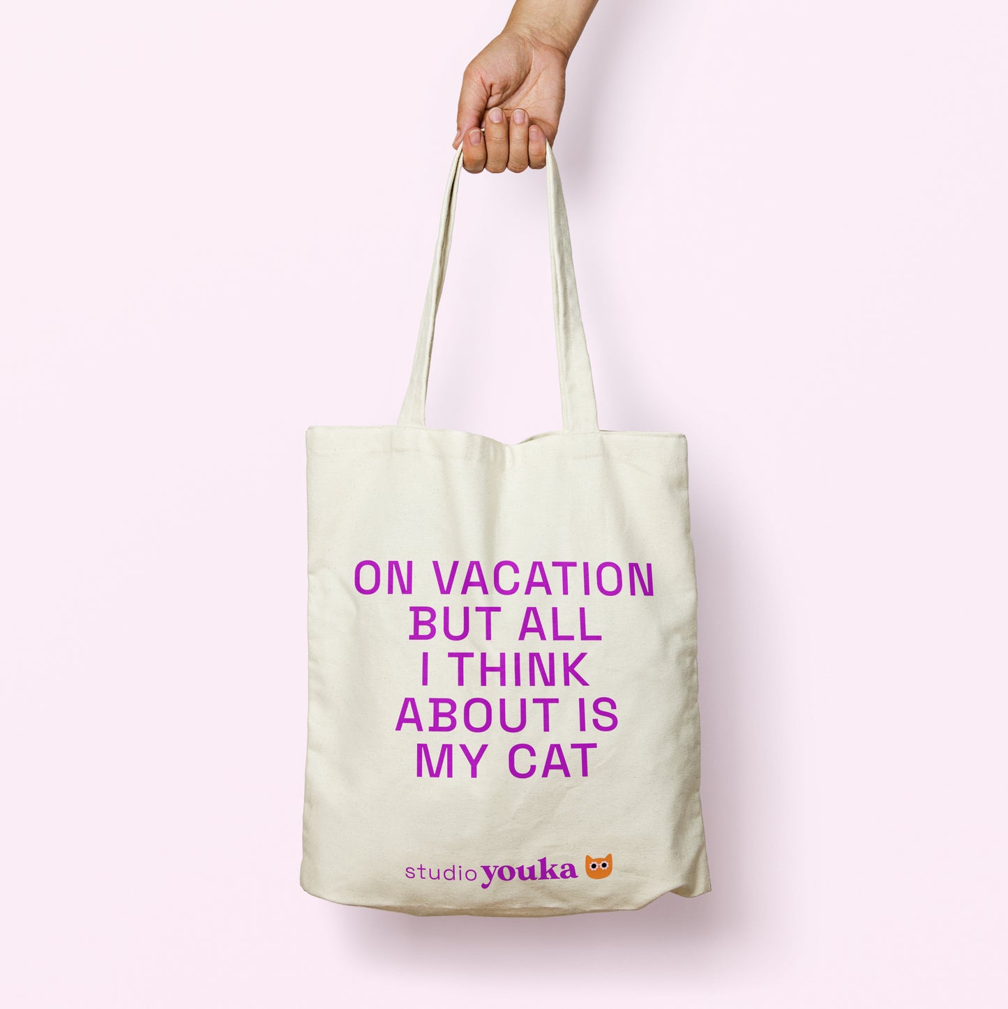 Canvas tas "On vacation but all I think about is my cat"